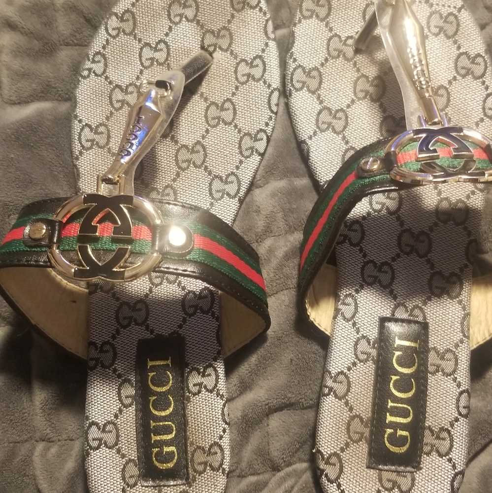 Authentic Gucci sandles. Size 40